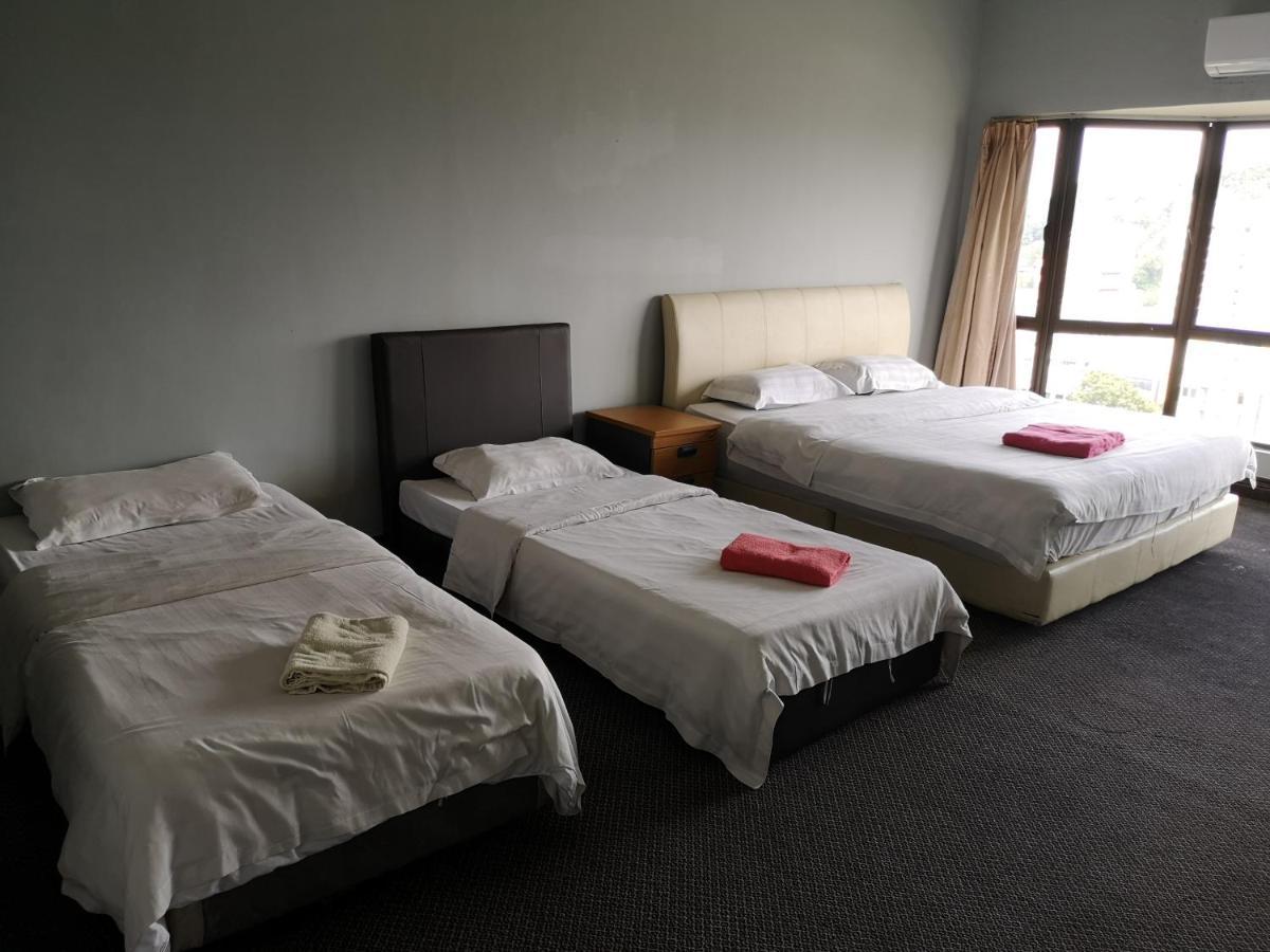Homestay Marina Court Кота Кинабалу Екстериор снимка