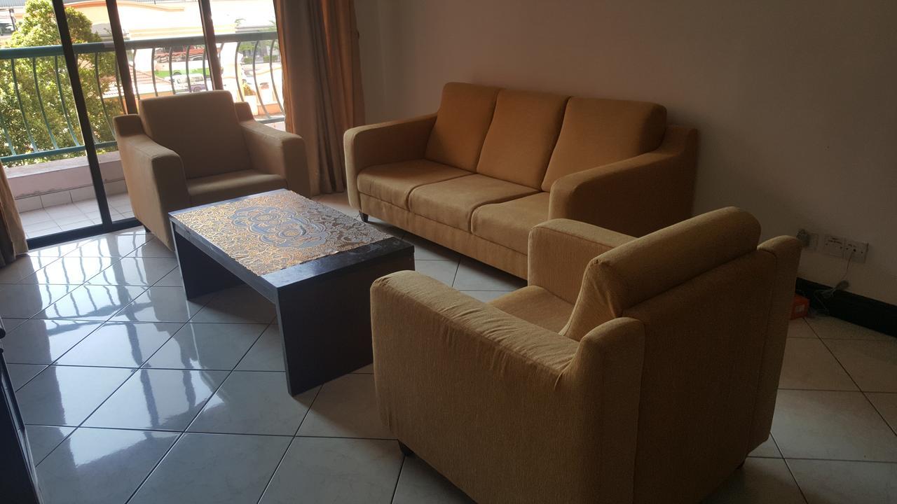 Homestay Marina Court Кота Кинабалу Екстериор снимка